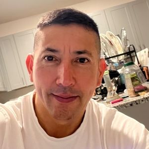 Meet your Posher, Jose luis